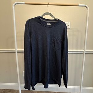 Size XXL Men's Navy Long Sleeve Shirt